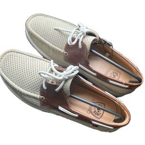 NEW- Phat Classic Mens Casual Boat Shoes. 9.5 mens